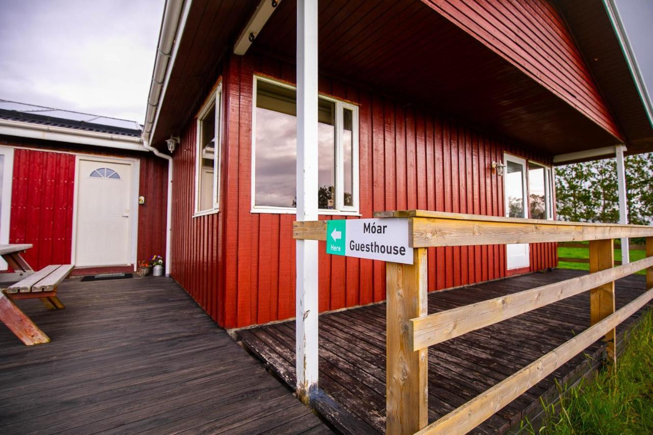 Moar Guesthouse Akranes Bagian luar foto
