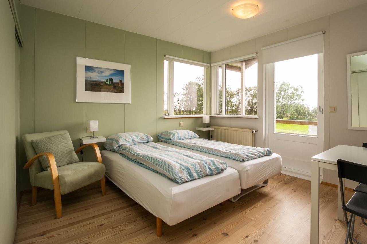 Moar Guesthouse Akranes Bagian luar foto